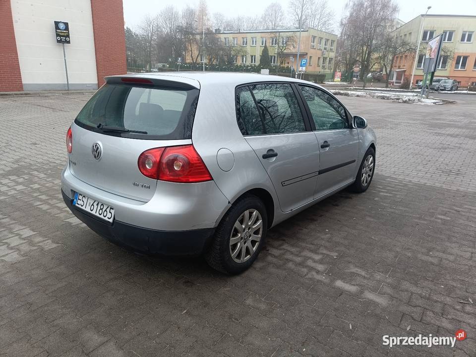 Volkswagen Golf 5 19 TDI srebrny Sieradz sprzedam