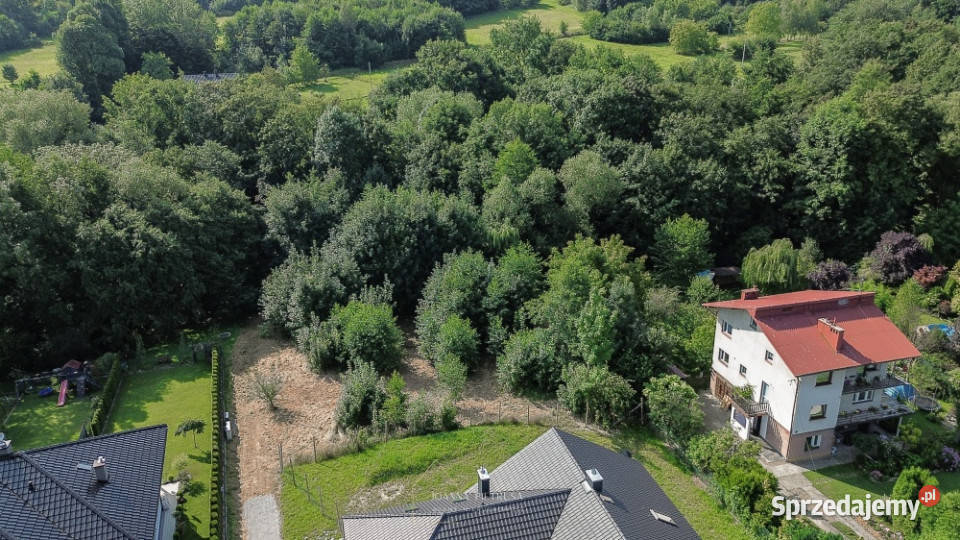 Działka budowlana pod dom lesie 21 arów Wadowice utwardzona