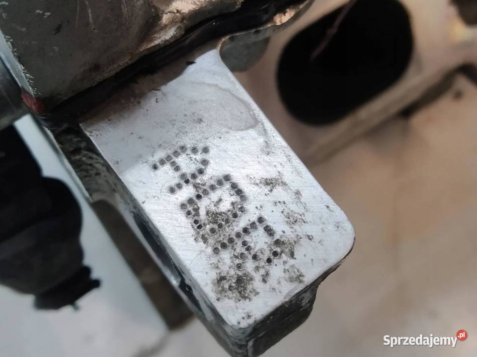 GŁOWICA KOMPLETNA 058103373D ADR 18 20V VW świętokrzyskie