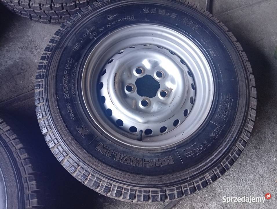 Felgi z oponami VW T3 14 Michelin z kolcami Starogard Gdański