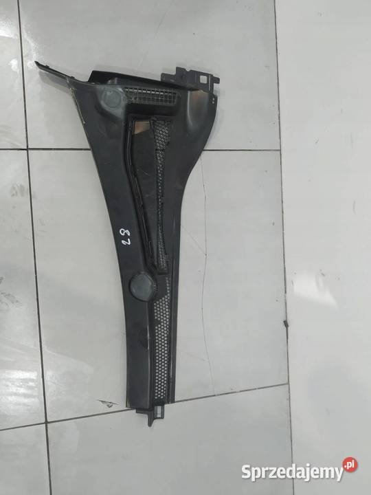 PODSZYBIE PLASTIKOWE PRAWE 9811935377 Citroen C3