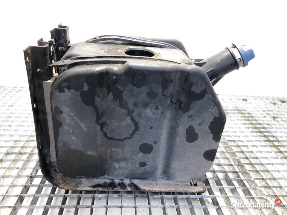 ZBIORNIK SCR RENAULT TRUCKS D 30 177 Hatchback