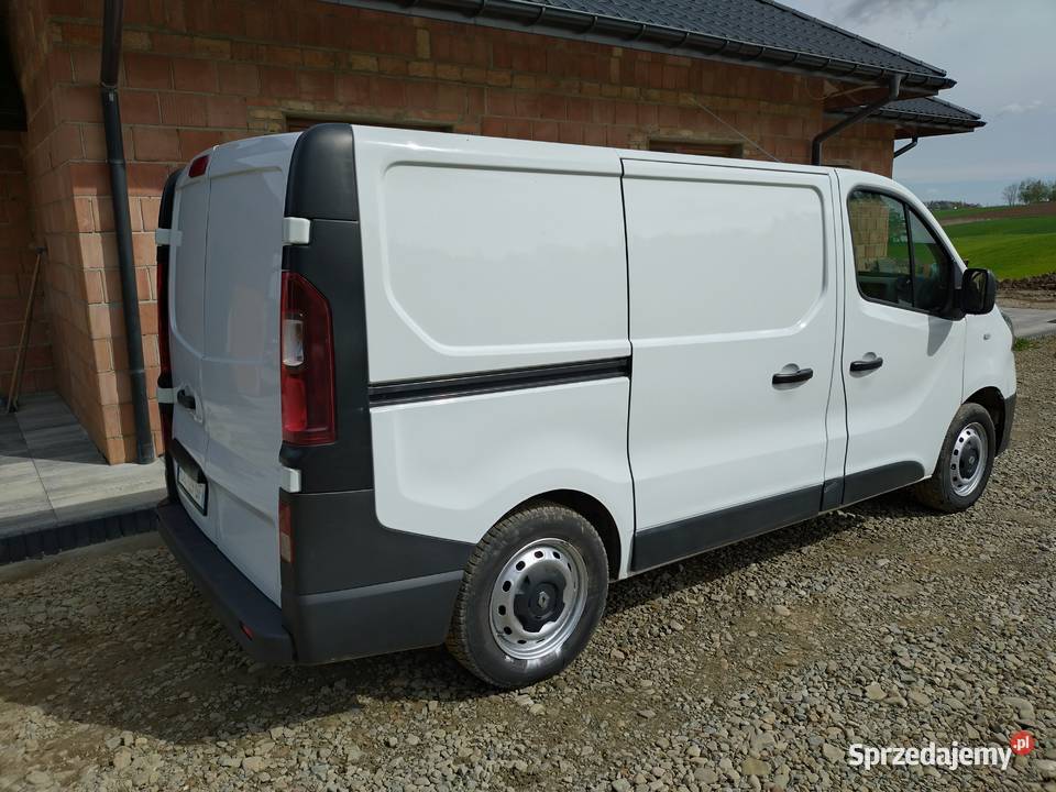 Renault Trafic L1H1 furgon blaszak bus 95KM Łęki Górne