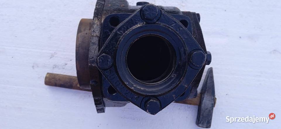 Obudowa przystawki sądowniczej ursus C330 mazowieckie sprzedam