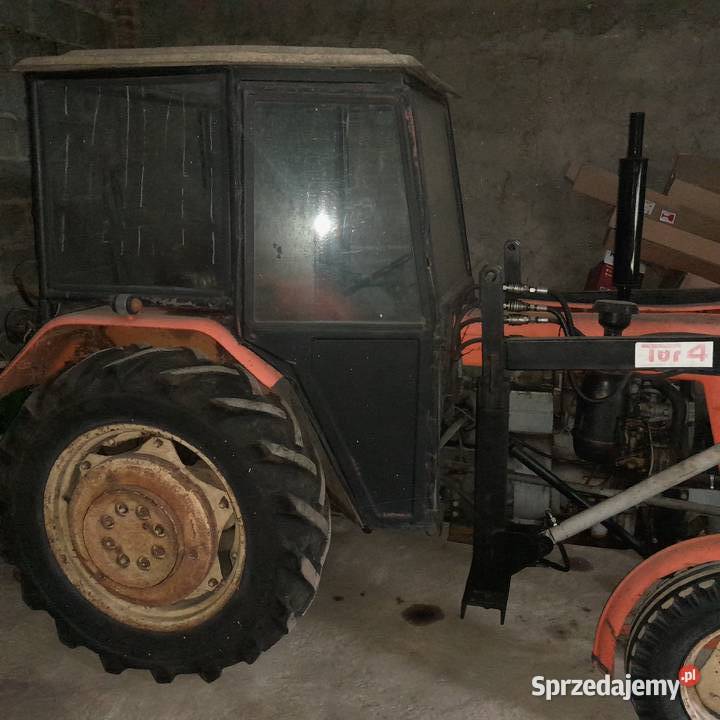 Ursus c330 z turem c360 Lubochnia