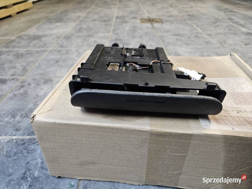 Popielniczka do audi tt 8n małopolskie