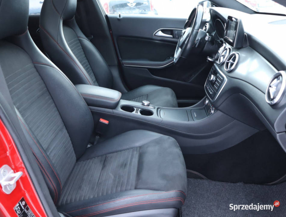 Mercedes CLA 200 benzyna mazowieckie Piaseczno