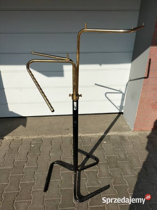 Wystawa sklepowa Gold