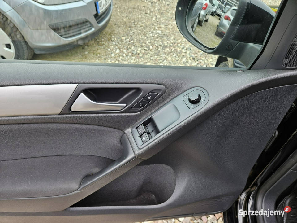 Volkswagen Golf Opłacony Zdrowy Zadbany Rok produkcji 2009 Kisielice