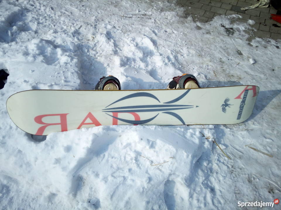 Snowboard mało używany w stanie Z butami Okocim