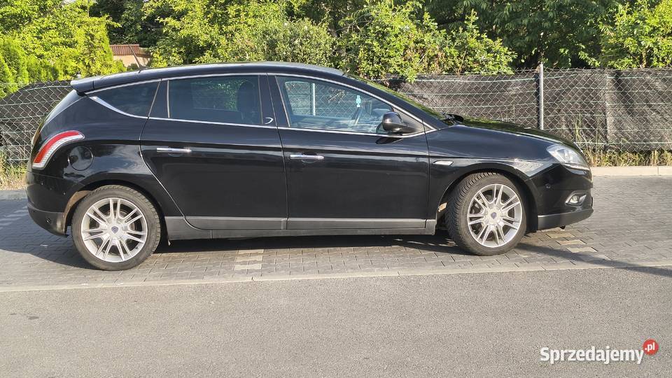 Lancia Delta 2011 14T LPG przyciągające uwagę