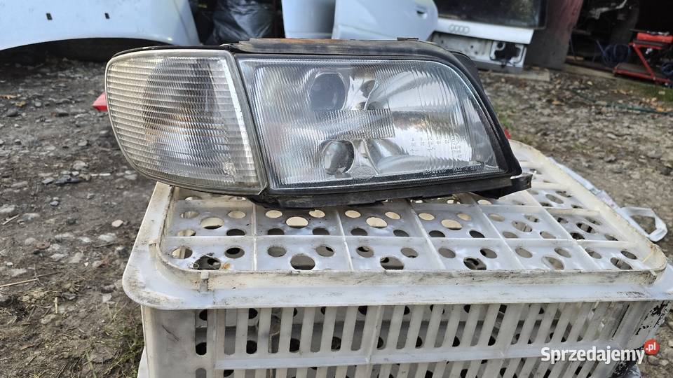 Lampa przednia prawa audi a6 c4 soczewka Gorlice