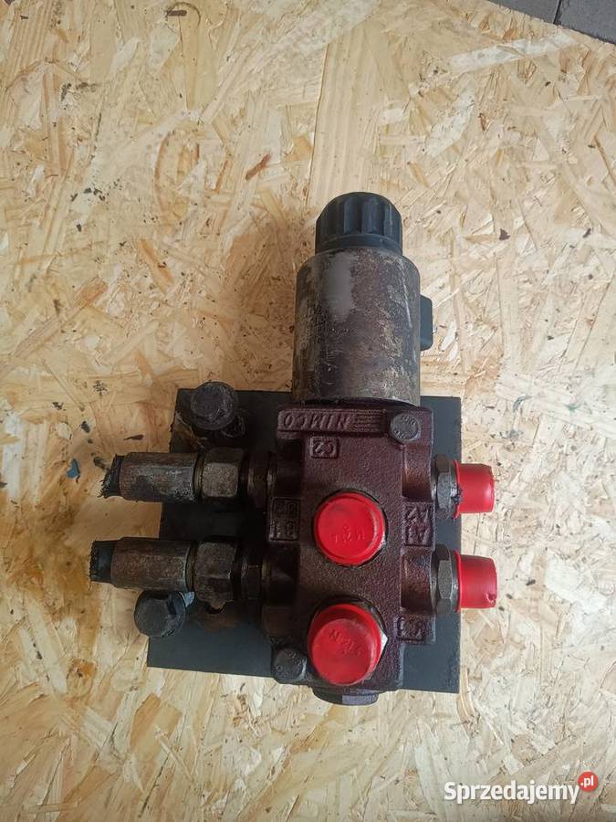 Cewka zaworu zawór Volvo L70 L70 świętokrzyskie Staszów