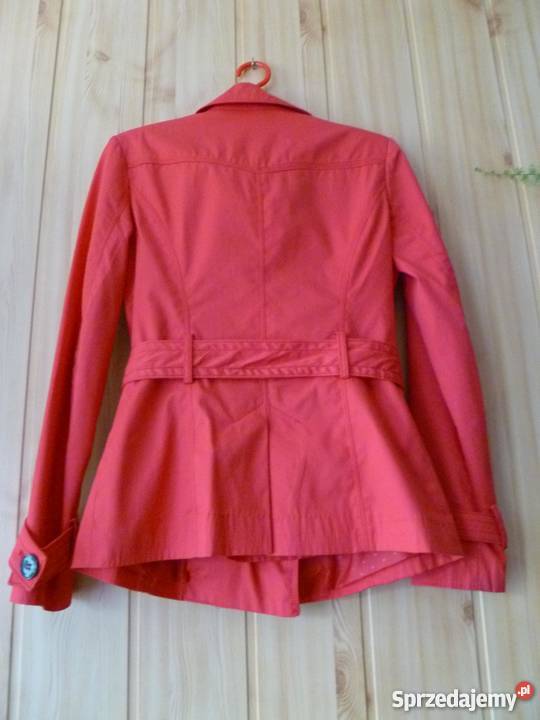 NOWY płaszcz czerwony Rozmiar 38(M)