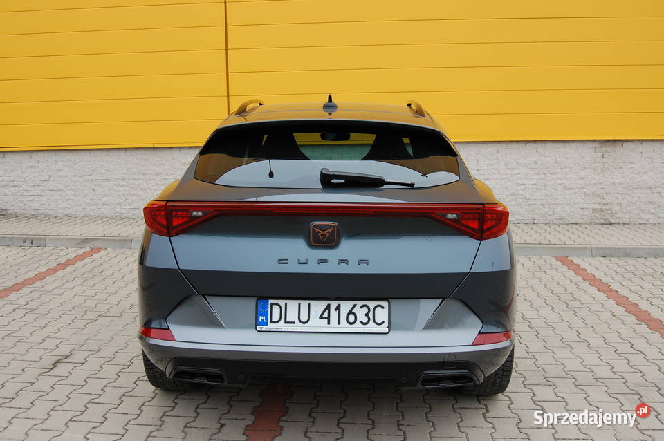 CUPRA FORMENTOR gniazdo AUX