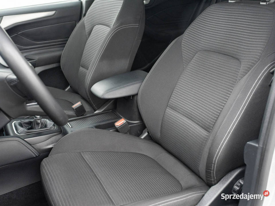 Ford Focus GD3M58710 EcoBoost Titanium X Podgrzf Gdańsk