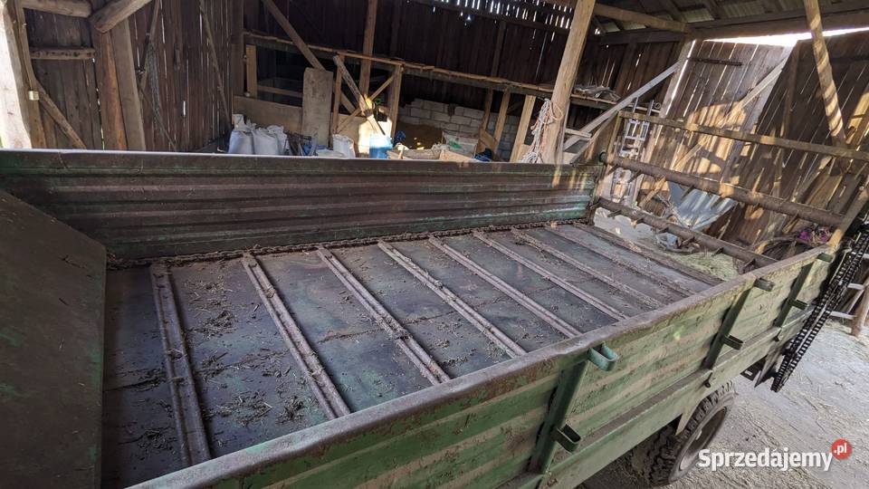 Rozrzutnik 2osiowy nieuszkodzony Obryte