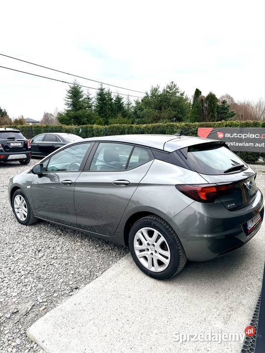 Sprzedam Opel Astra K 2018r wspomaganie kierownicy sprzedam