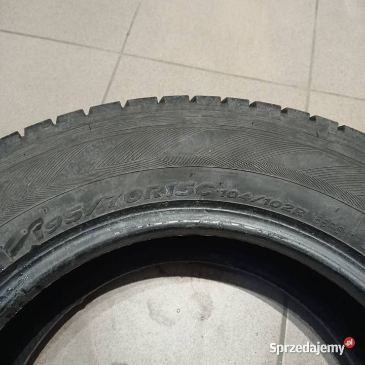 19570 R 15 C HANKOOK Winter RW06 9 mm sprzedam