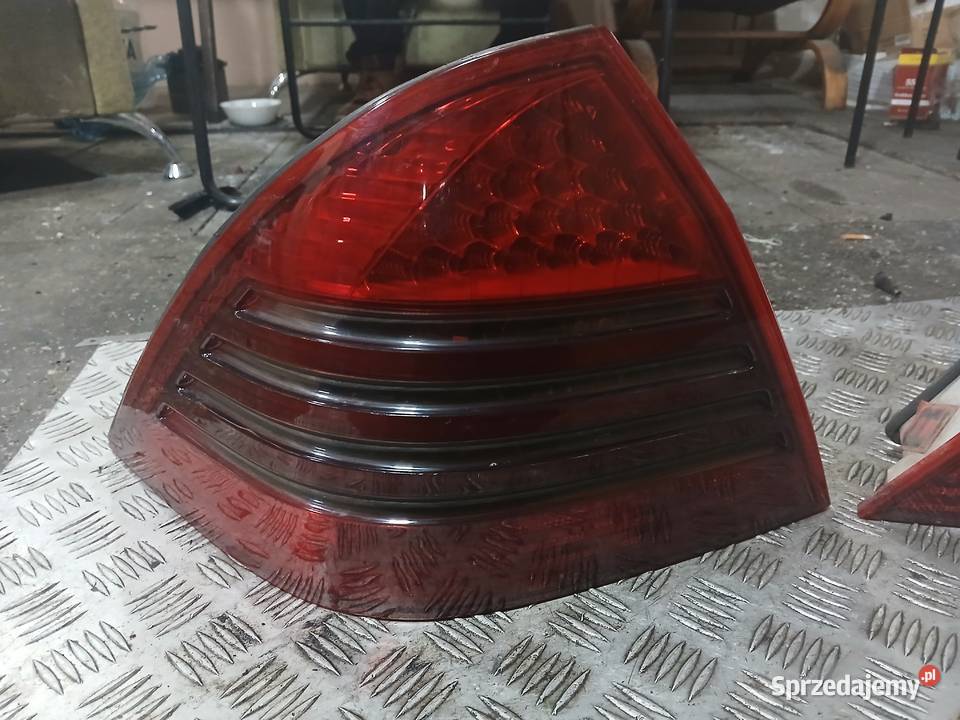 LAMPY TYLNE MERCEDES C W203 W 203 LED DIODOWE osobowe Radłów