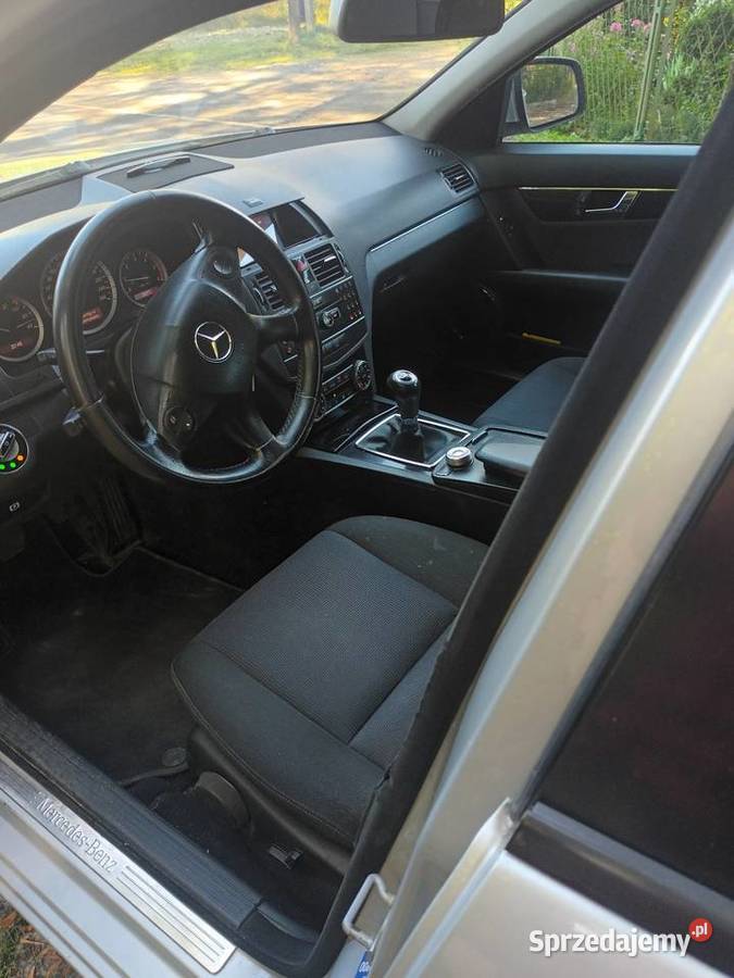 Na mnie zarejestrowany Mercedes C klasa w204