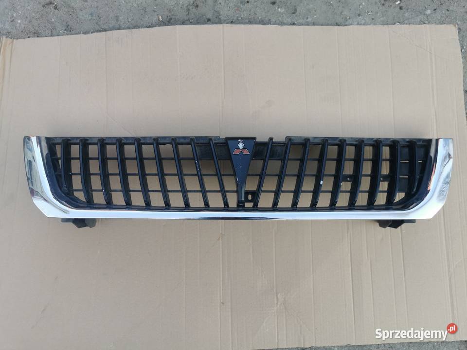 Grill atrapa mitsubishi Pajero sport 9600 Rok produkcji 1998 Międzychód
