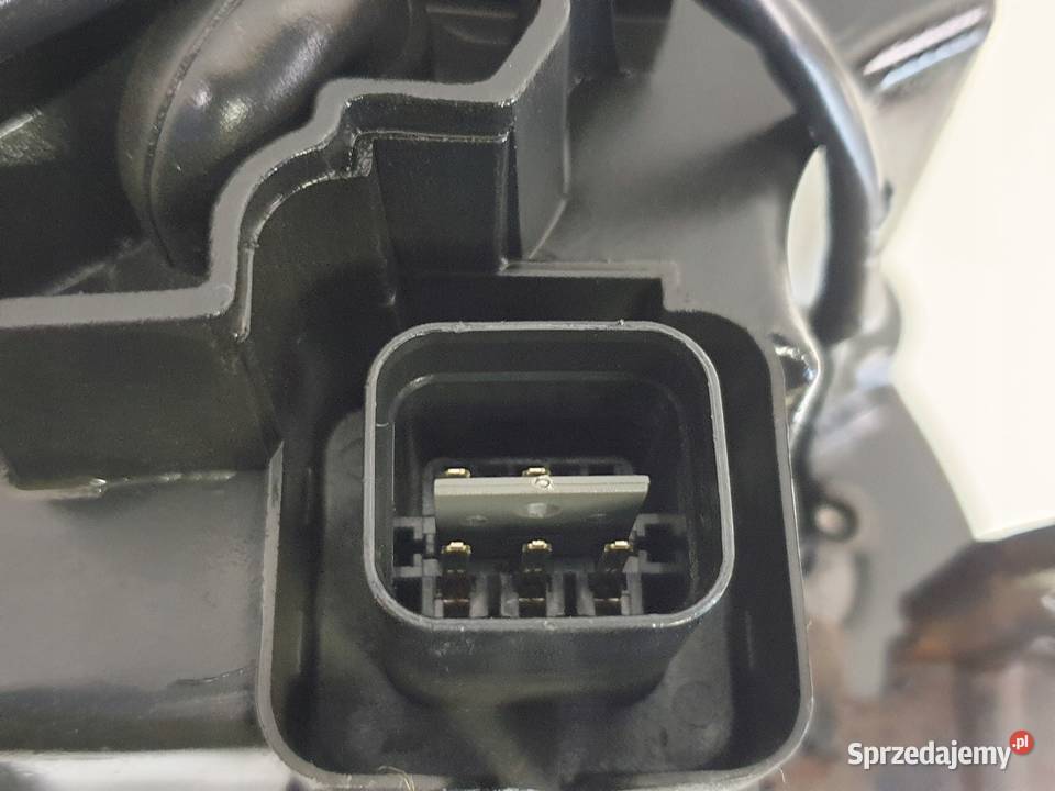 Kia Carens II PRZEDNIA LAMPA LEWA lewy przód lubelskie