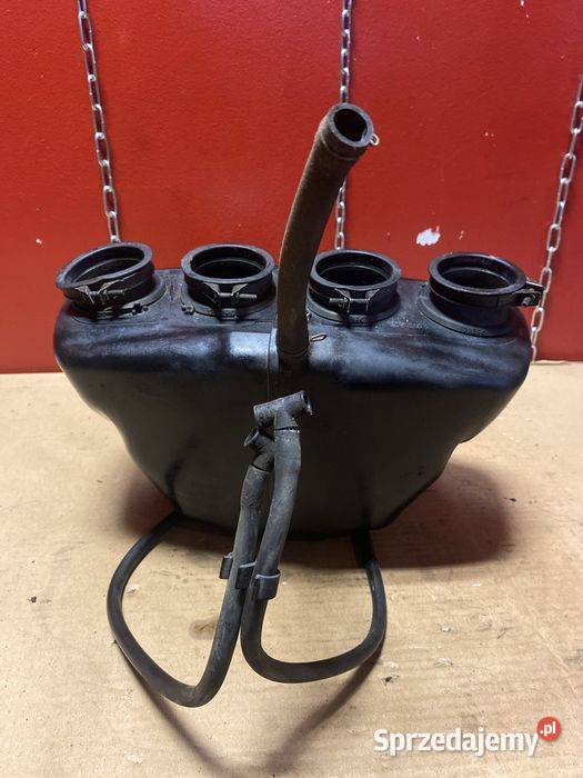 Suzuki GSXF 600 air box obudowa filtra powietrza