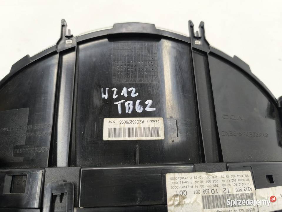 LICZNIK ZEGARY MERCEDES ECLASA W212 22CDI Liczniki i zegary