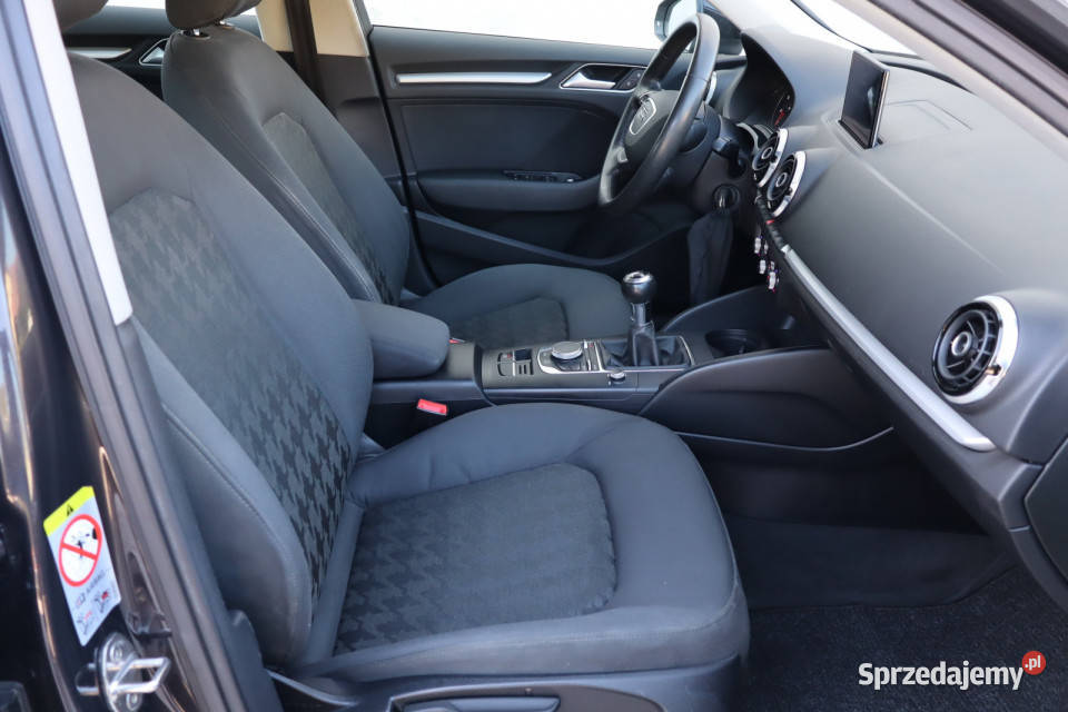 Audi A3 14 TFSI 90KM Zabrze