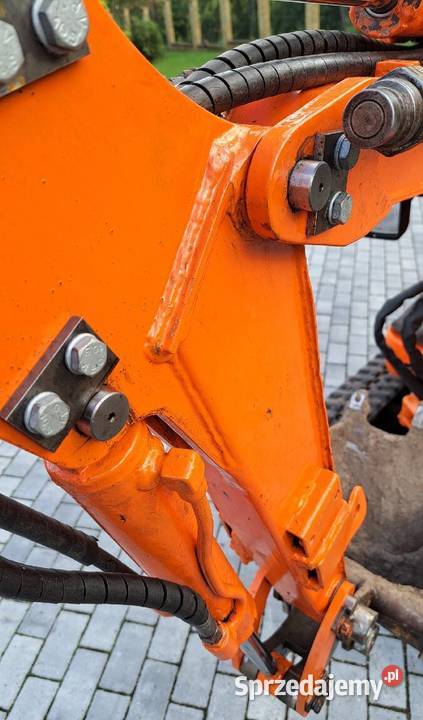 Minikoparka Hitachi 2002 Sieradz