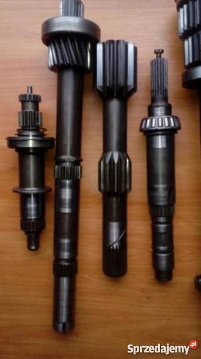 Części tylnego mostu hydrauliki skrzyni biegów Siemiatycze sprzedam