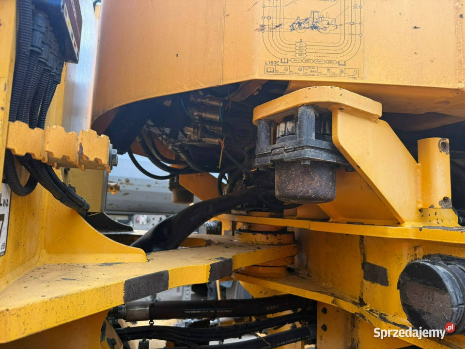 duża kołowa Volvo L150E Waga Niski Przebieg świętokrzyskie