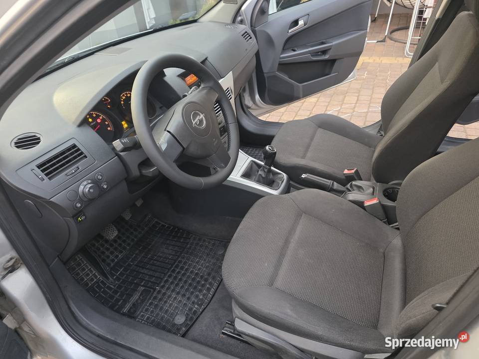 Opel Astra 14 Instalacja gazowa LPG klimatyzacja Dąbrowa Górnicza sprzedam