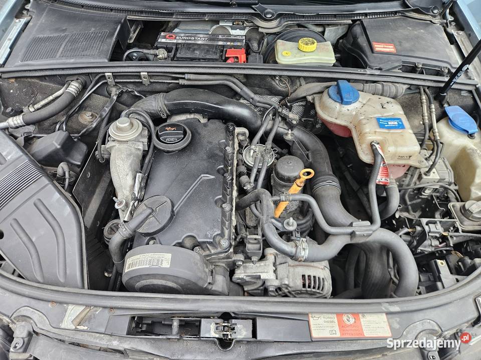 Audi A4 B6 19TDI welurowa tapicerka Orzesze