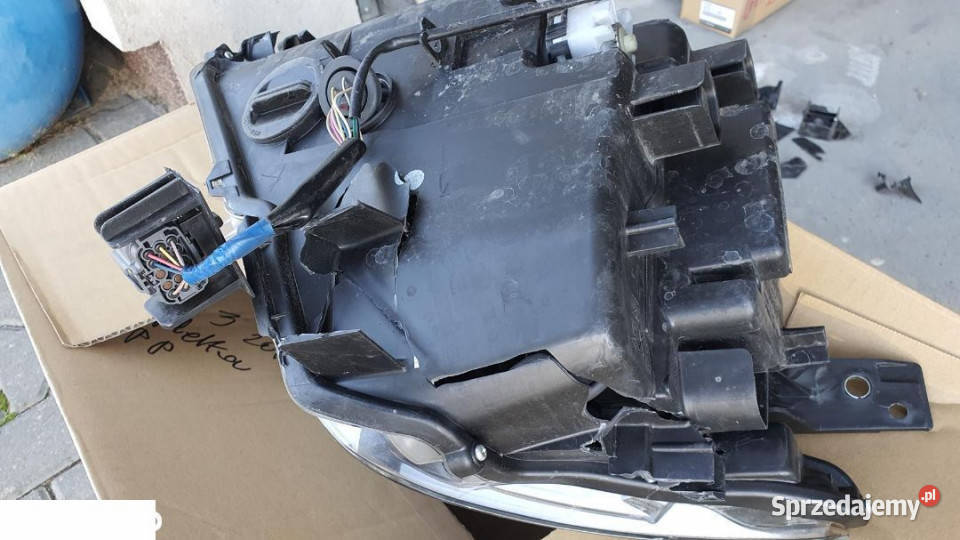 Mazda CX3 reflektor led lewa strona 10 pin Oświetlenie lubelskie sprzedam