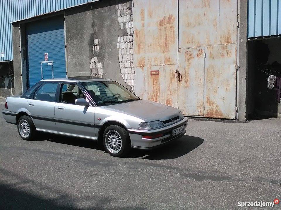 Honda Concerto Sedan D16a9 szyberdach