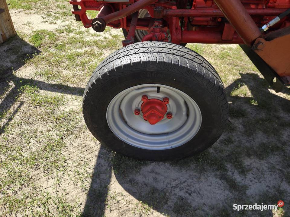 Traktor Władimirec T2531koni Skrzynia biegów Manualna Rusinów