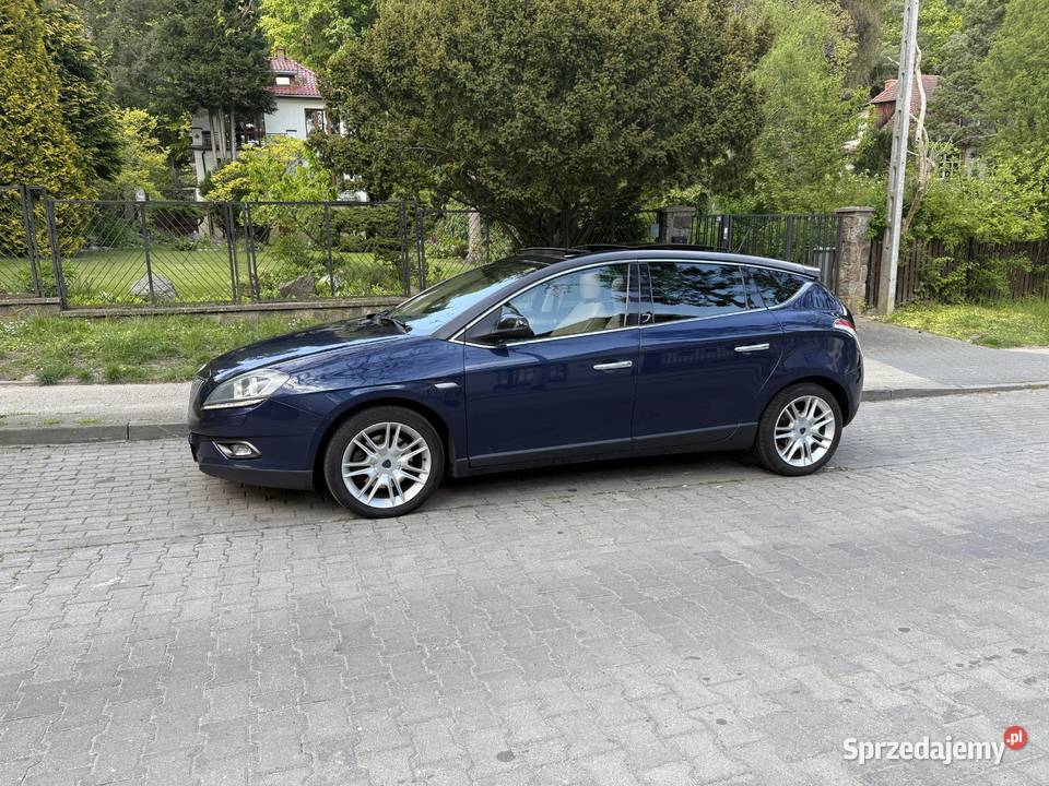 Lancia Delta 20 jtdm Poltrona Frau poduszka powietrzna Sopot