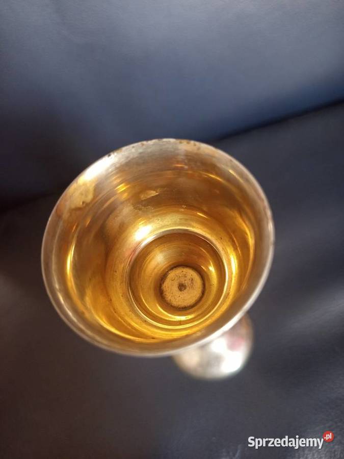 Kieliszek platerowany na nóżce