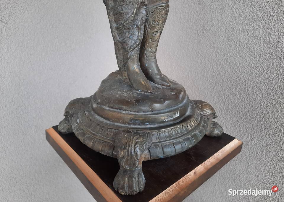 Stara ładna figura kobiety bogini mosiądz 64 Tczew