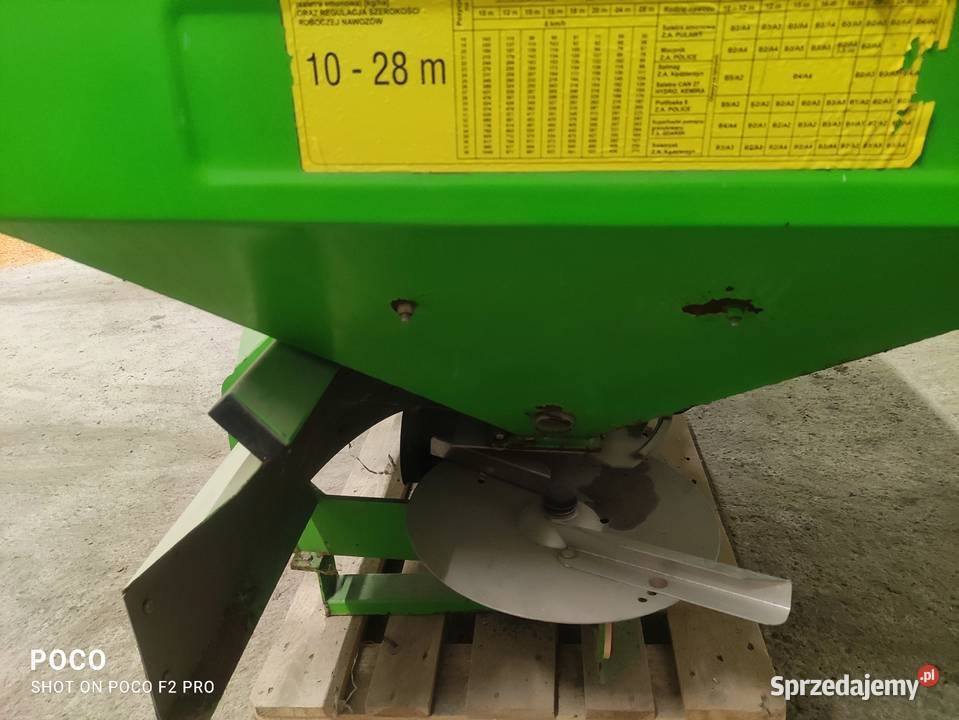 Rozsiewacz UNIA MX na hydraulice Maciejów