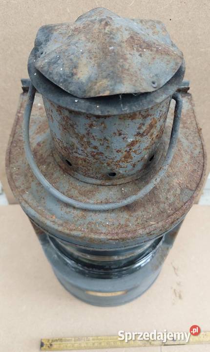 Stara lampa morska Warszawa