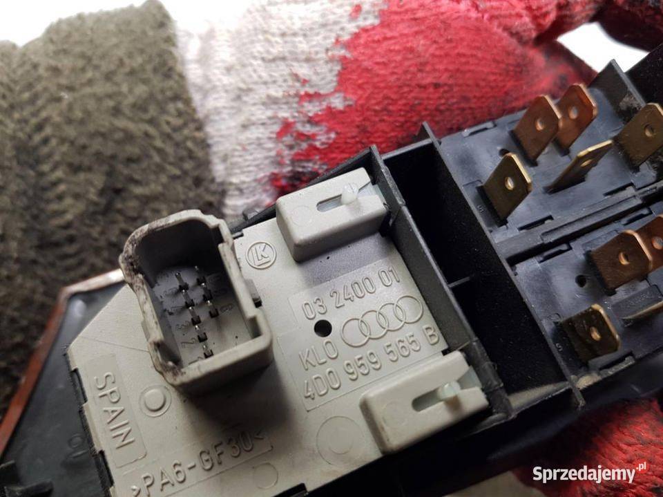 PRZEŁĄCZNIK SZYB 4D1959517 AUDI S8 D2 LIFT osobowe kujawsko-pomorskie Lipno sprzedam