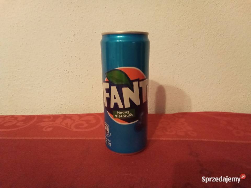 Pusta puszka fanta o smaku borówkowym Wietnam mazowieckie Warszawa