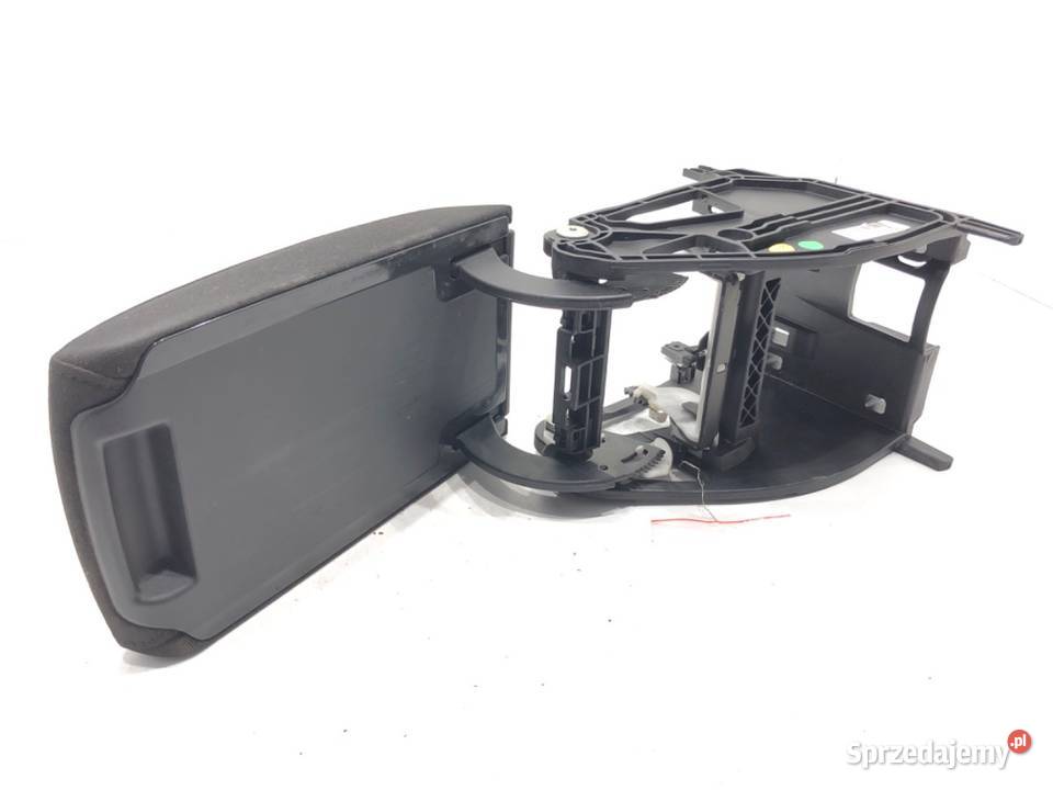 PODŁOKIETNIK SKODA OCTAVIA III Hatchback