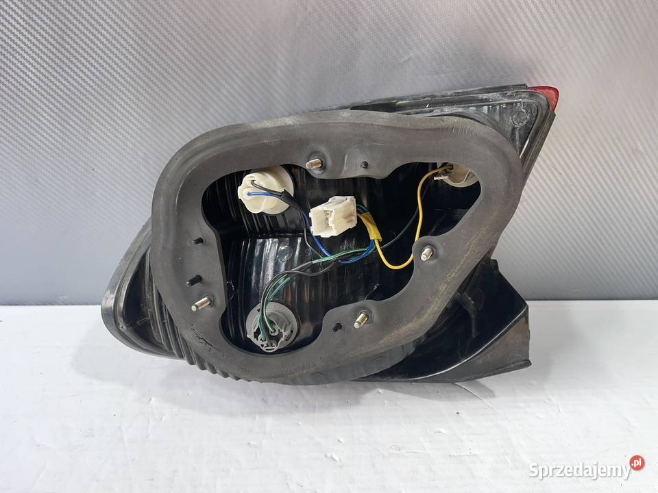 HYUNDAI FX LEWA LAMPA TYŁ COUPE Oświetlenie wielkopolskie Ostroróg