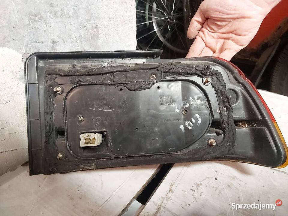Lampa tylna MITSUBISI LANCER IV prawa i lewa Toruń sprzedam