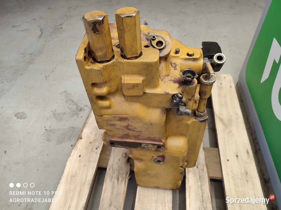 Obudowa skrzyni biegów Cat TH63 411976A1 Wilkowo sprzedam