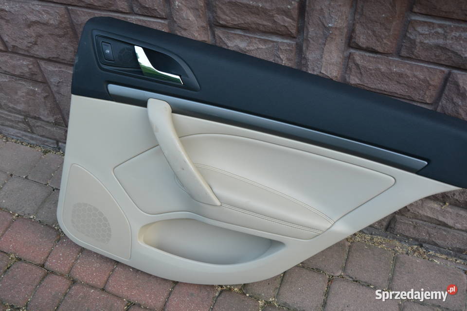 Sprzedam boczek drzwi prawy skoda octavia 2 osobowe Jarosław